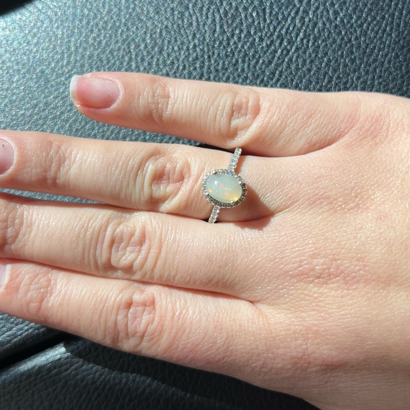 Authentic opal ring - Picture 2 of 2